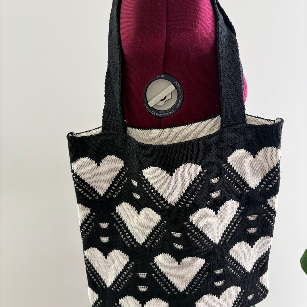 Black and White Heart Pattern Tote Bag
